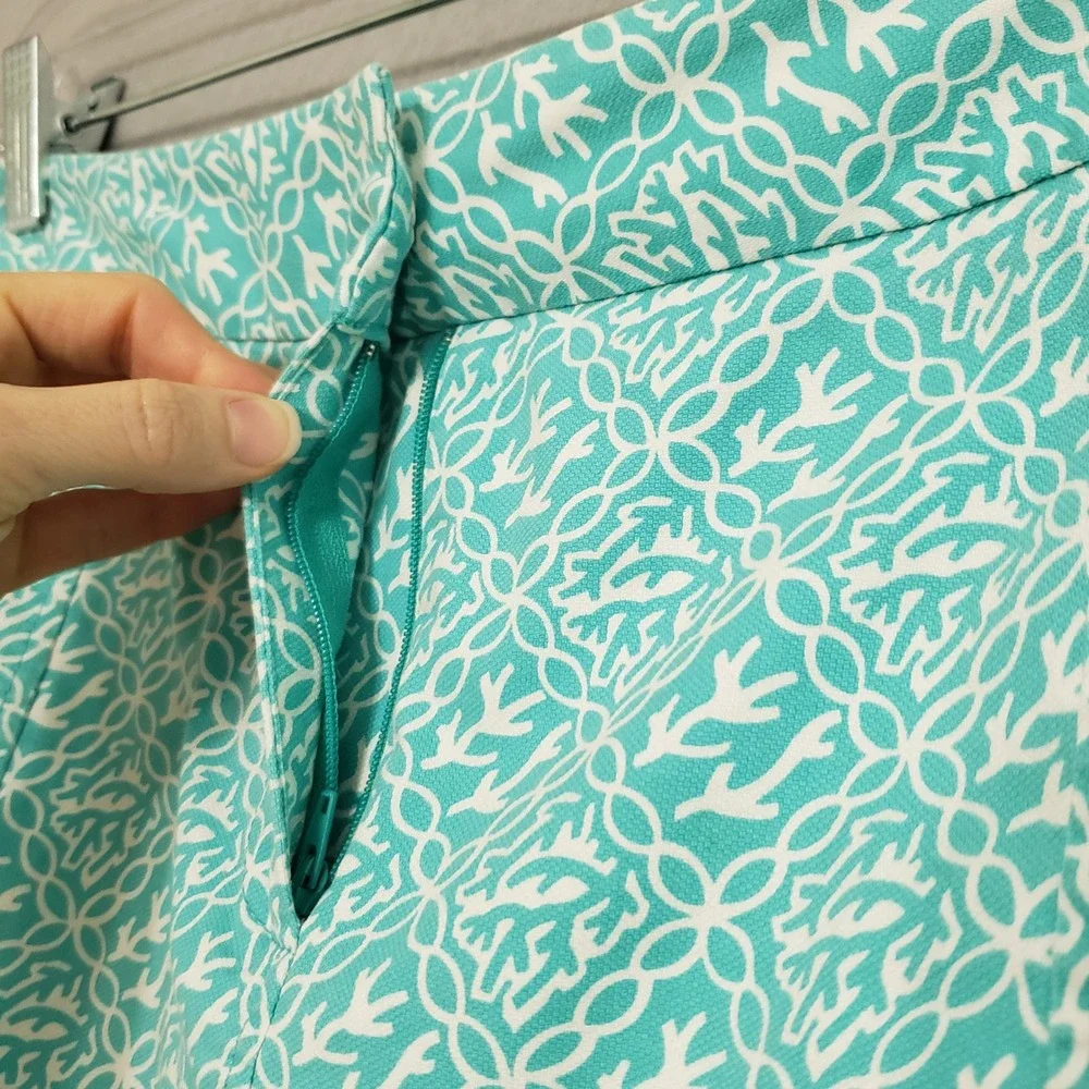 Ann Taylor 8 Skirt Teal White Coral Geometric A-Line Mini Stretch Coastal Preppy